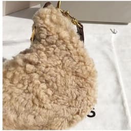 image-Fur One-piece Lamb Wool Saddle Bag Underarm Bag Plush Women's Bag