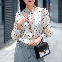 image-Fashion Chain Lock Shoulder Messenger Bag