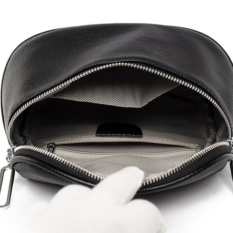 image-First Layer Cowhide Waist Bag Retro Shoulder Strap