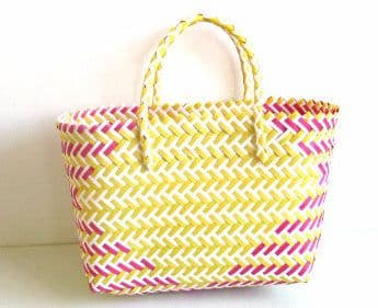 image-Woven Portable Striped Color Matching Beach Fashion Women's Bag