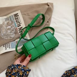 image-All-match Shoulder Bag Handmade Woven Small Square Bag