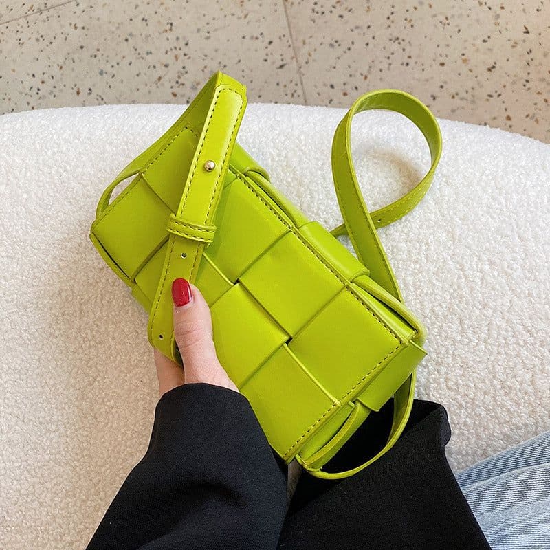 image-All-match Shoulder Bag Handmade Woven Small Square Bag