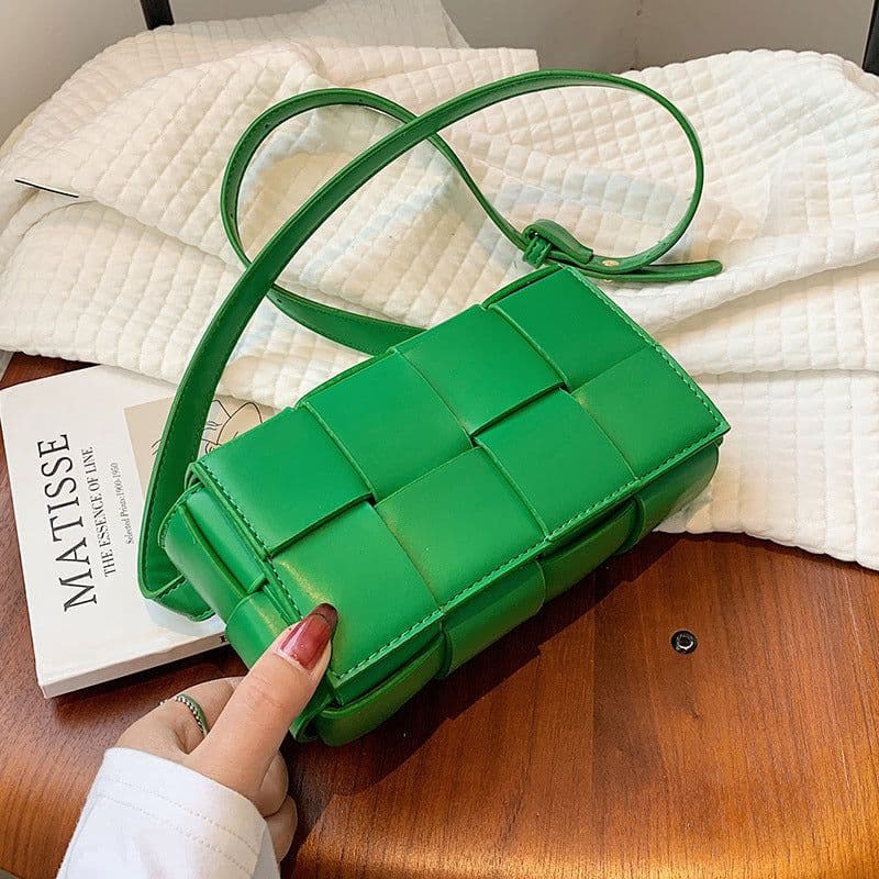 image-All-match Shoulder Bag Handmade Woven Small Square Bag