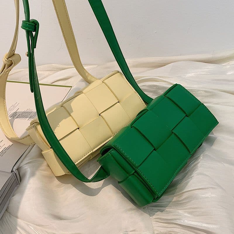 image-All-match Shoulder Bag Handmade Woven Small Square Bag