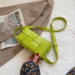 image-All-match Shoulder Bag Handmade Woven Small Square Bag