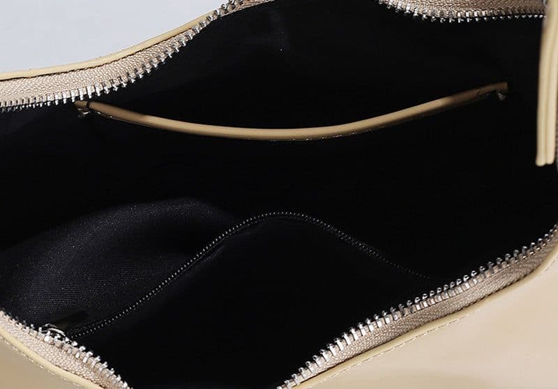 image-All-match Retro Baguette Underarm Bag Women