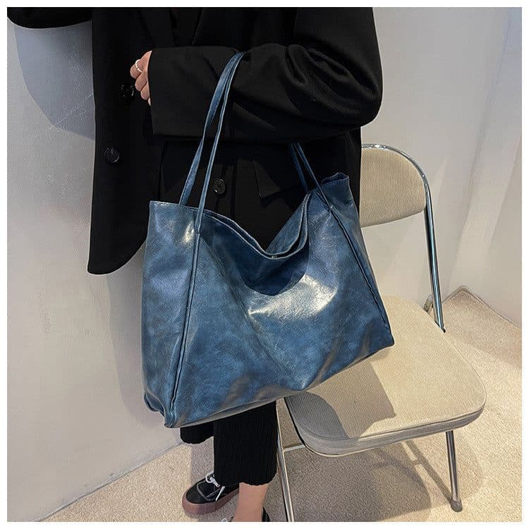 image-Women's Large Capacity Fashion Cattlehide Leather Shoulder Handbag