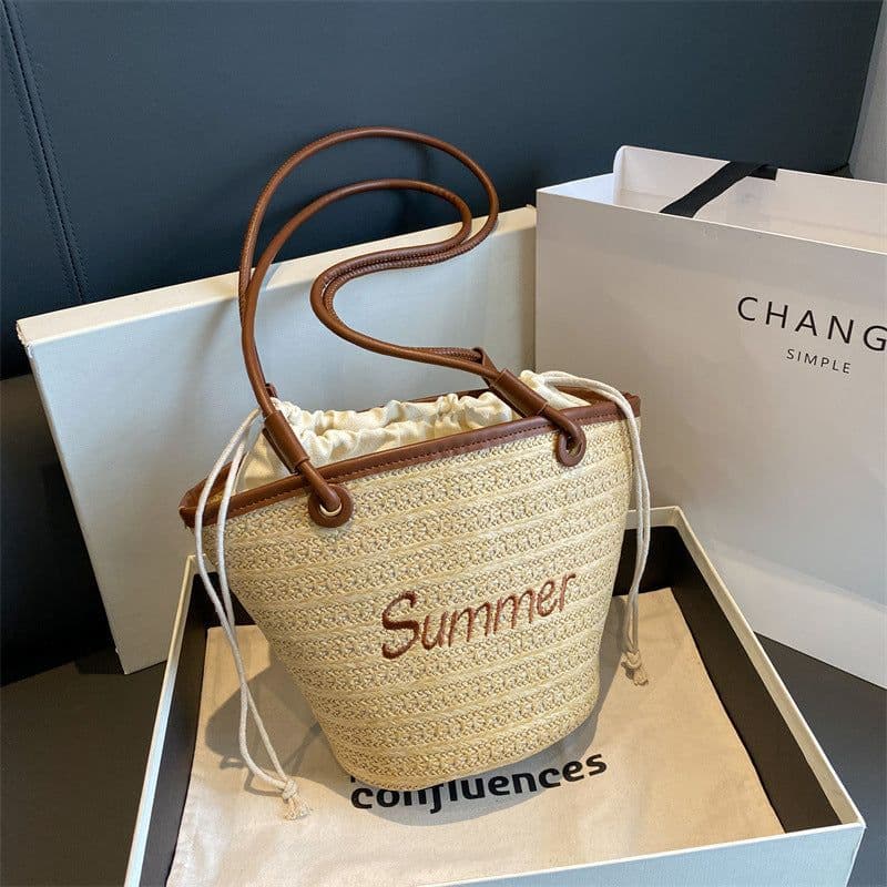 image-Women's Fashion Woven Shoulder Bag