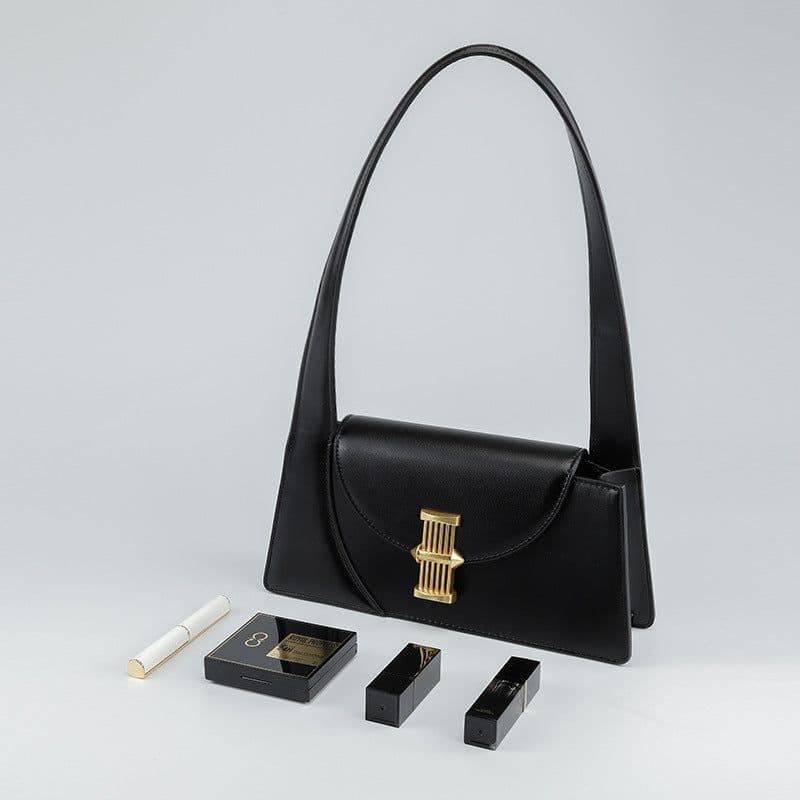 image-Niche Retro Underarm Handbag Shoulder