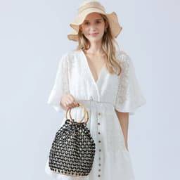 image-Women's Woven Hollow Bucket Bag Niche