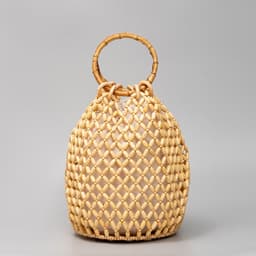 image-Women's Woven Hollow Bucket Bag Niche