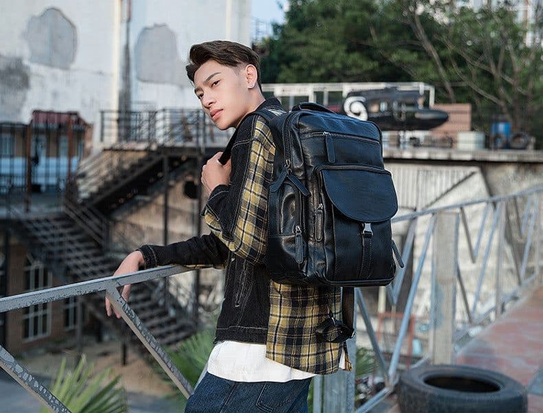 image-Casual Cowhide Large Capacity Backpack Men's Dermal Leather Men's Backpack Schoolbag Fashion