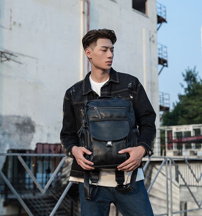 image-Casual Cowhide Large Capacity Backpack Men's Dermal Leather Men's Backpack Schoolbag Fashion
