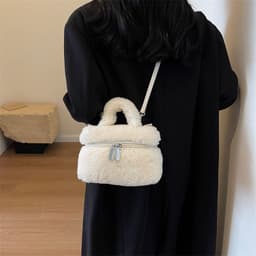 image-Autumn And Winter Lamb Wool Niche Popular Women's Bags Plush Portable