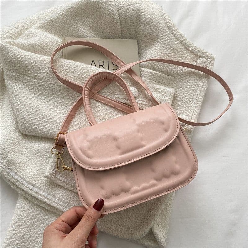 image-Women's Simple Korean-style Fashion Messenger Bag