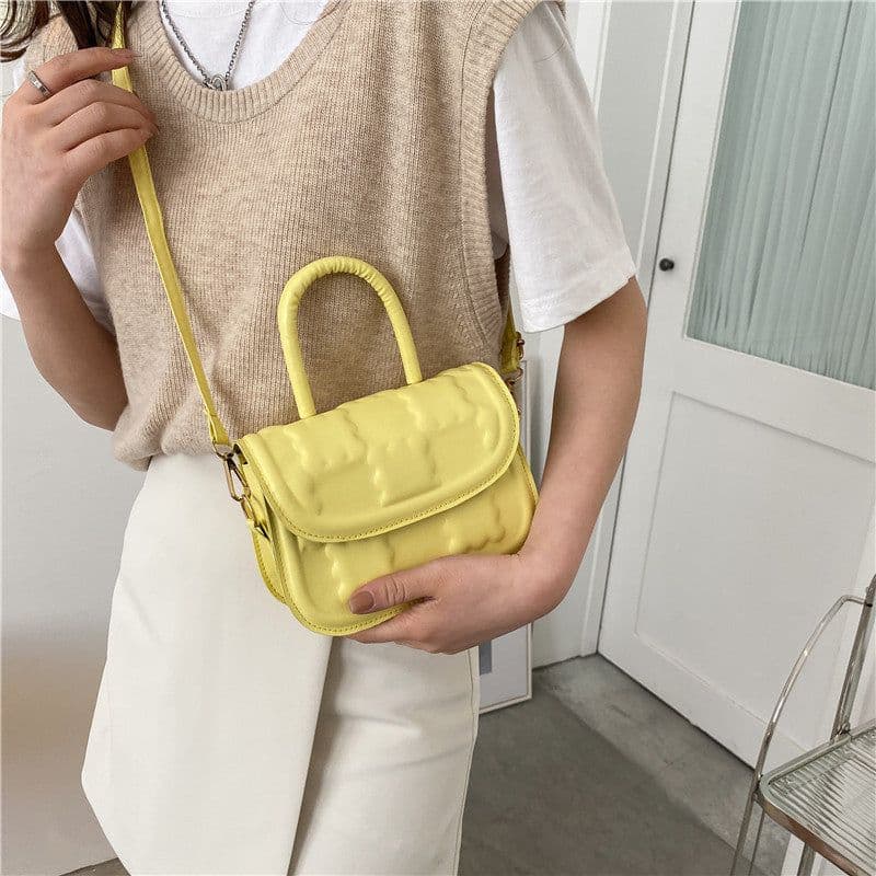 image-Women's Simple Korean-style Fashion Messenger Bag