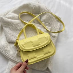 image-Women's Simple Korean-style Fashion Messenger Bag