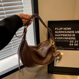 image-Fashion Trendy One-shoulder Messenger Bag Simple Niche Pu