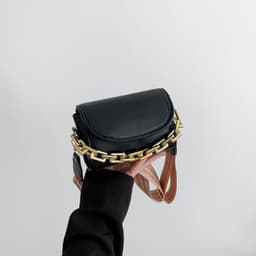 image-Women's Cross-body Bag Genuine Leather Retro Fashion