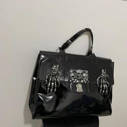 image-Original Hot Girl Patent Leather Large Capacity Special-interest Design Handbag