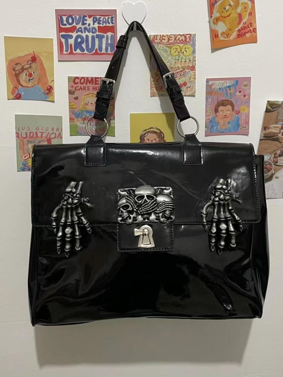 image-Original Hot Girl Patent Leather Large Capacity Special-interest Design Handbag