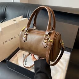 image-Good-looking Versatile New Retro Minority Women's Shoulder Messenger Bag