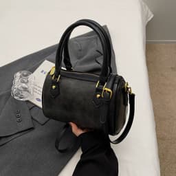 image-Good-looking Versatile New Retro Minority Women's Shoulder Messenger Bag