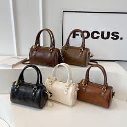 image-Good-looking Versatile New Retro Minority Women's Shoulder Messenger Bag