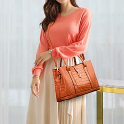 image-Women's Fashion Large Capacity Crocodile Buckle Baby Diaper Bag