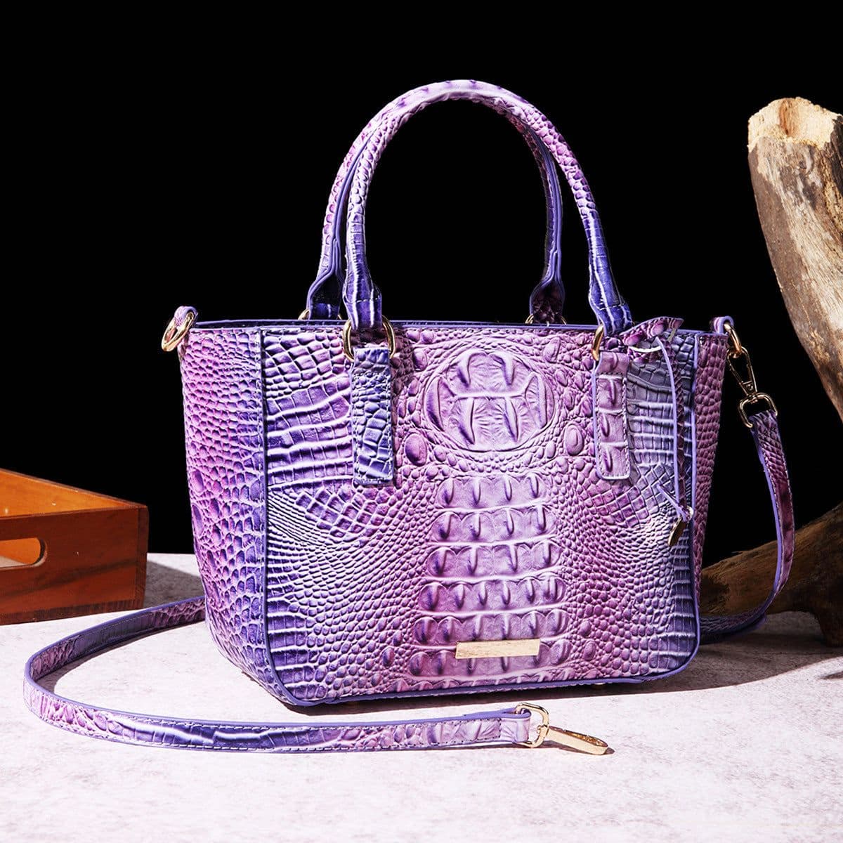 image-Women's Fashion Retro Brahmin Crocodile Pattern Portable Underarm Messenger Bag