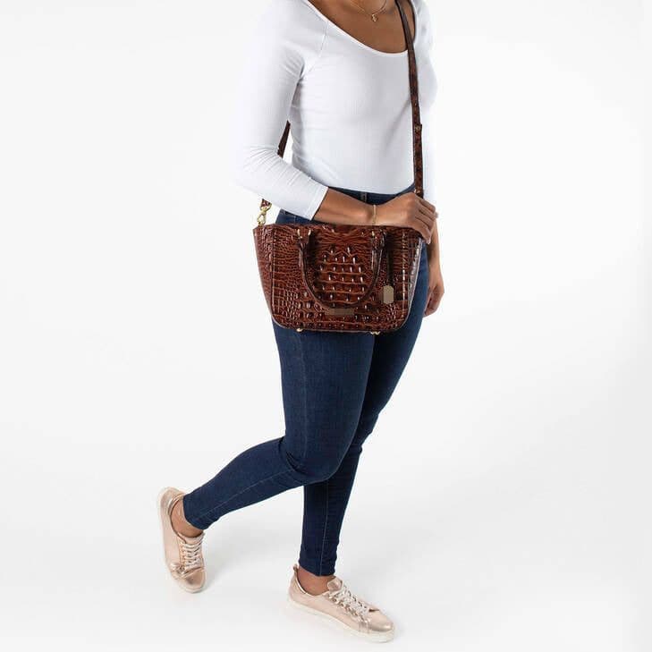 image-Women's Fashion Retro Brahmin Crocodile Pattern Portable Underarm Messenger Bag