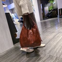 image-New Women's Casual All-matching Fashion Retro Shoulder Bag