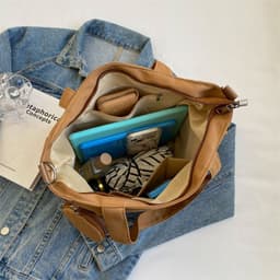 image-Ladies New Spring And Summer All-match Crossbody Bag