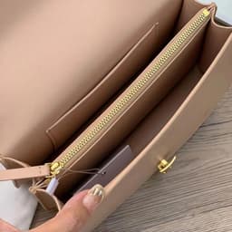 image-Women's Spring And Summer Fashion All-match Shoulder Messenger Simple Textured Bag