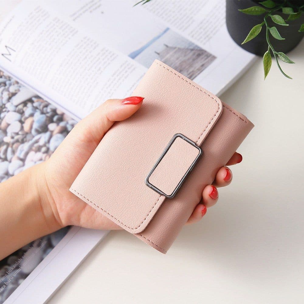 image-Women's Short And Simple Plaid Fashion Wallet