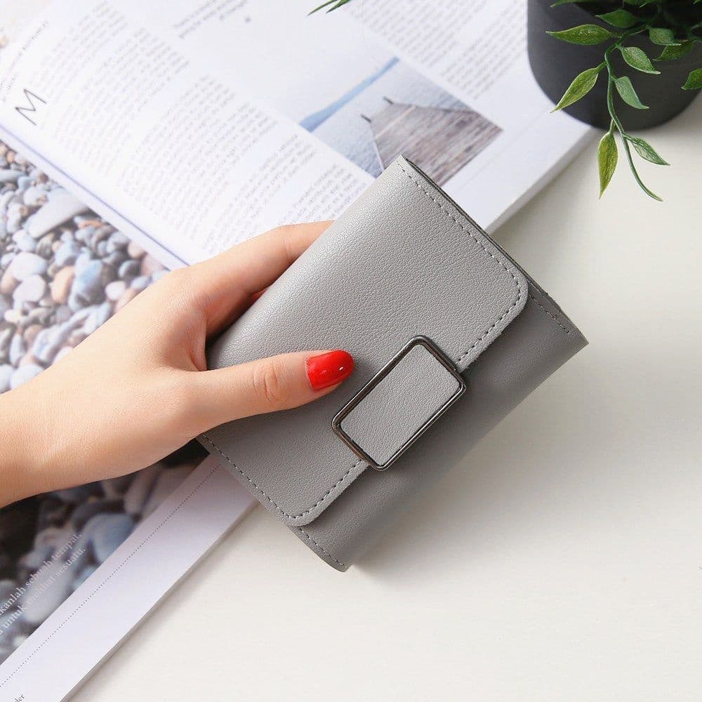 image-Women's Short And Simple Plaid Fashion Wallet