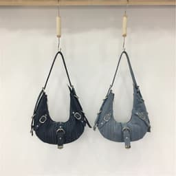 image-Special-interest Design Retro Metal Buckle Denim Shoulder Bag
