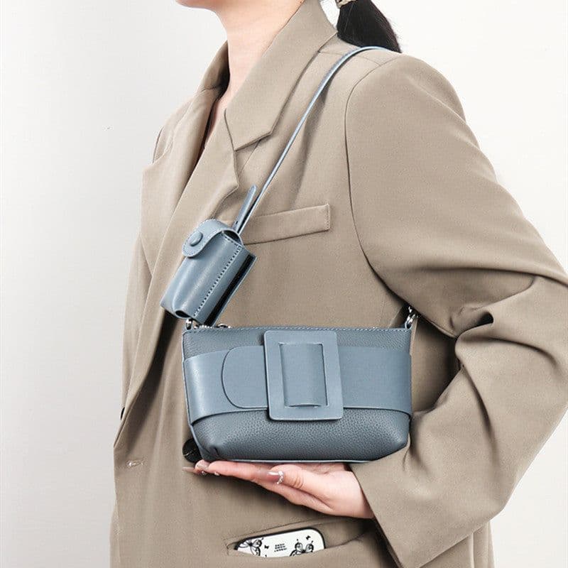 image-Underarm Leather Women's Portable Messenger Bag