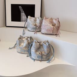 image-Women's Woven Embroidered Jacquard Chain Crossbody Bag