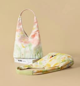 image-Illustration Canvas Bag Shoulder Bucket Bag