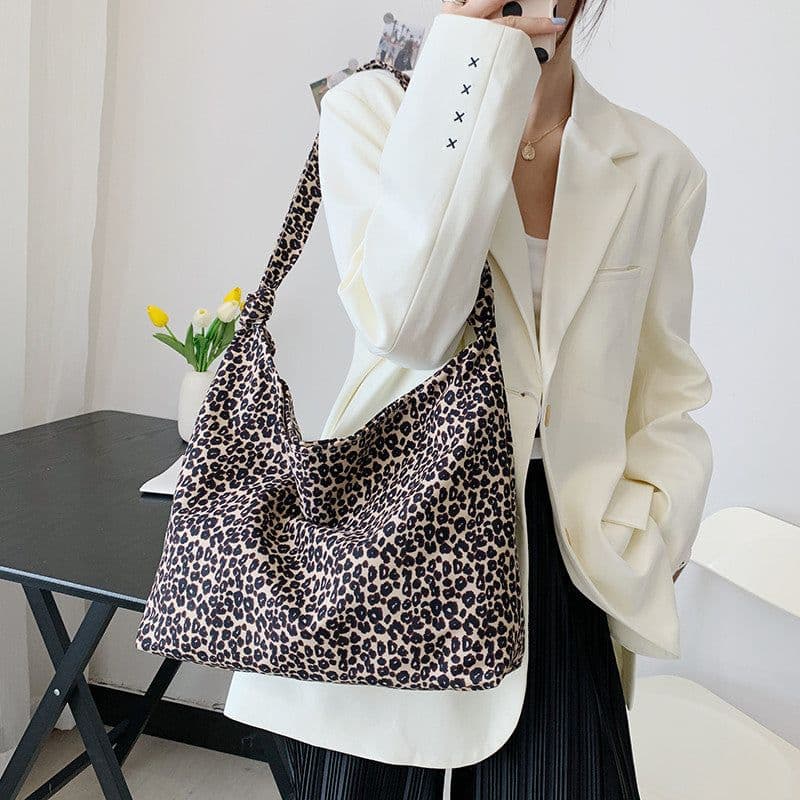 image-Women's Large-capacity Leopard Print Fashion Shoulder Bag