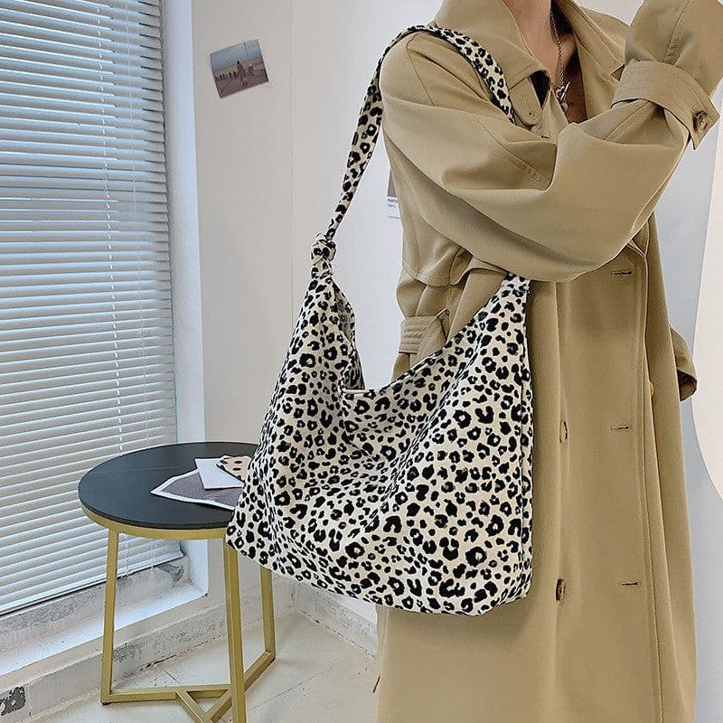 image-Women's Large-capacity Leopard Print Fashion Shoulder Bag