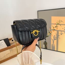image-Women's Fashion All-match Chain Messenger Bag