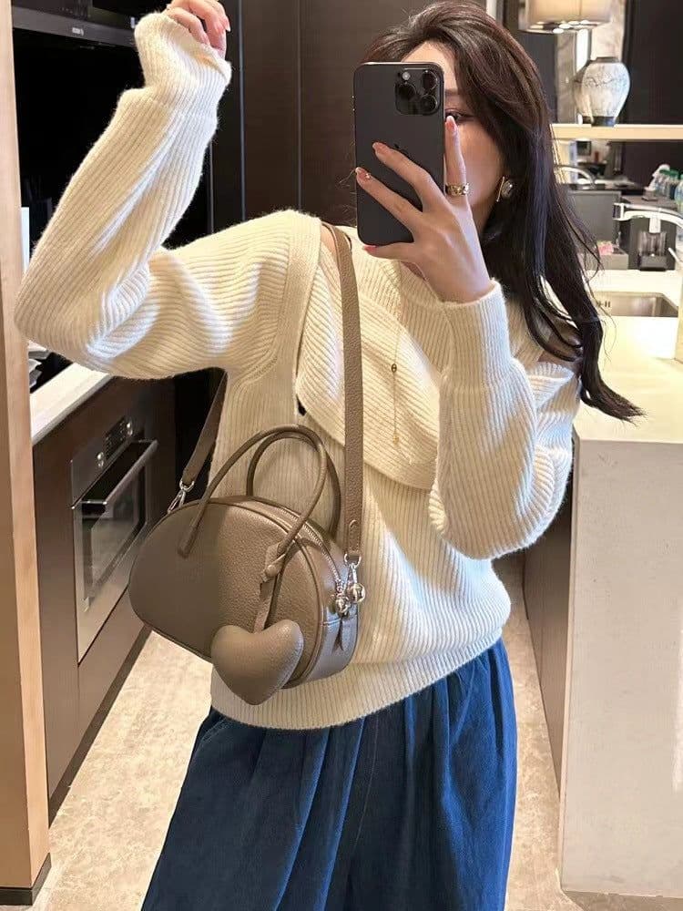 image-2024 Handbag For WomenLuxury Desinger Heart Crossbody Bag Solid Concise Ladies Femlae Bag