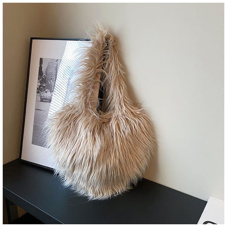 image-Women's Plush Retro Love Shoulder Bag