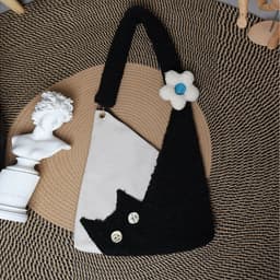 image-Denim Literary Fan Niche Large Capacity Shoulder Messenger Bag