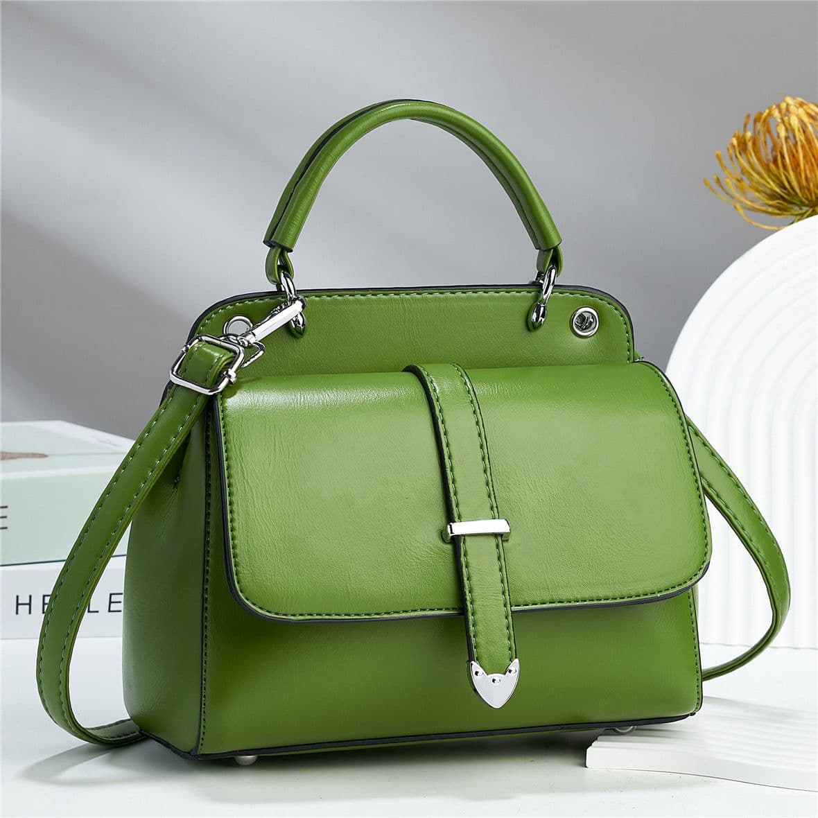 image-New Candy-colored Flip Texture One-shoulder Crossbody Handbag