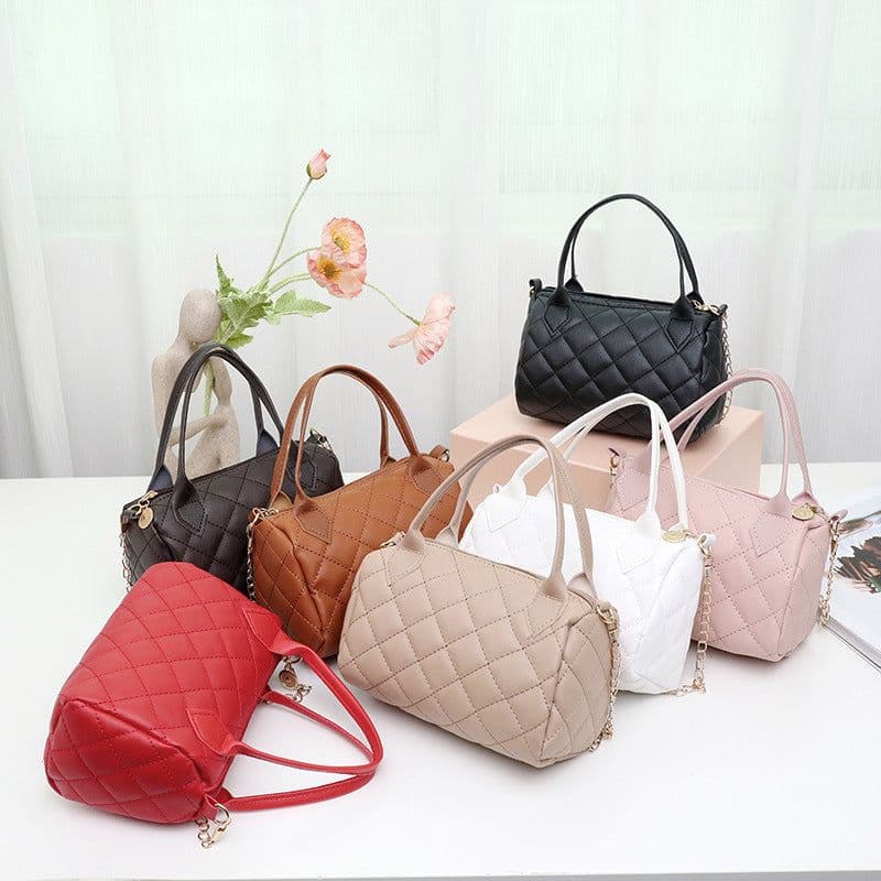image-Fashion Embroidery Diamond Quilted Handbag Crossbody Bag