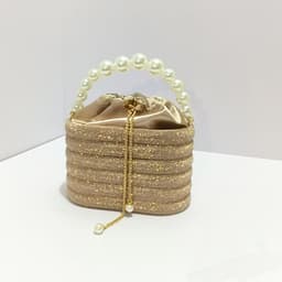 image-Shiny And Inflexible Rhinestone Evening Bag