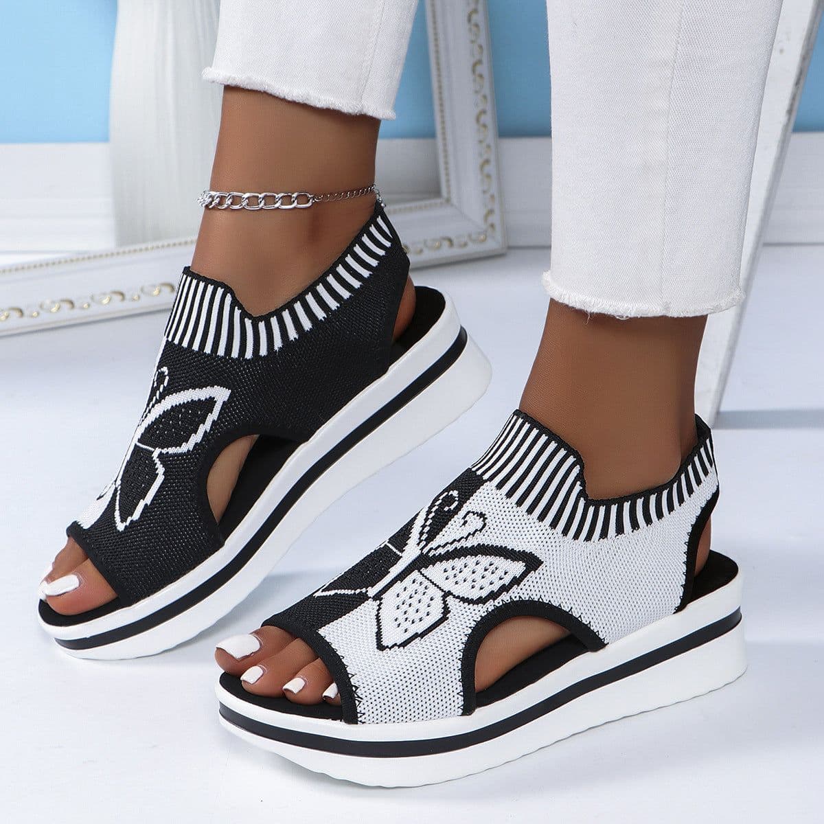 image-Summer Butterfly Print Sports Sandals Casual Breathable Flying Woven Flat Shoes For Women